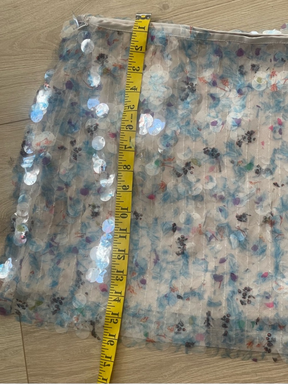 Zara Ecru size medium woman's sequin mini skirt - Picture 7 of 12